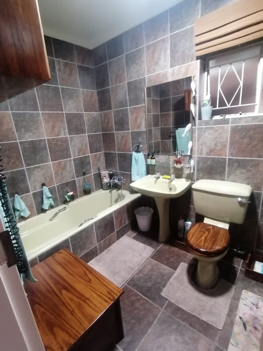 3 Bedroom Property for Sale in Abrahamsrust Free State
